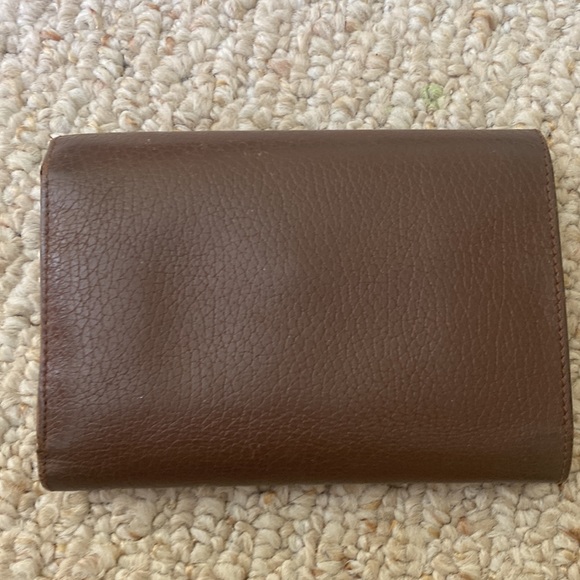 BEAUTIFUL VINTAGE BROWN LEATHER ARMANI WALLET - Picture 3 of 7